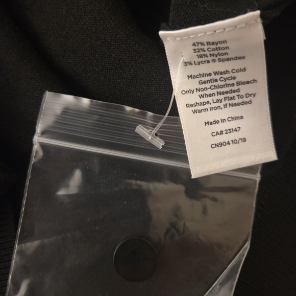 𝅺Talbots Women's Plus 3/4 Sleeve Button Front Cardigan Black Size 2X NWT - Picture 5 of 5